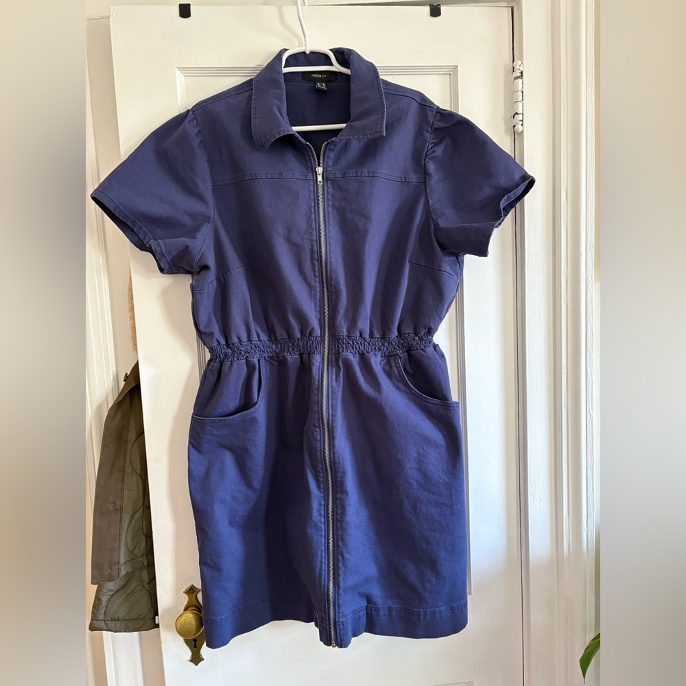 Forever 21 Navy Zip-Front Short Sleeve Dress